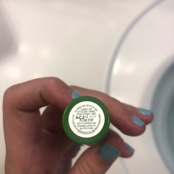 Never Before Used Kate Spade x Clinique Collab Lipstick In Shade Plum - Picture 2 of 4